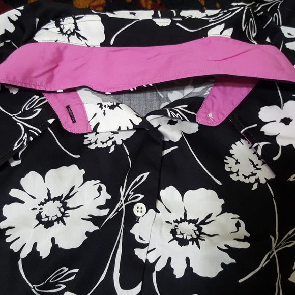 Beautiful RALPH LAUREN blouse. New without tags. - Picture 5 of 8